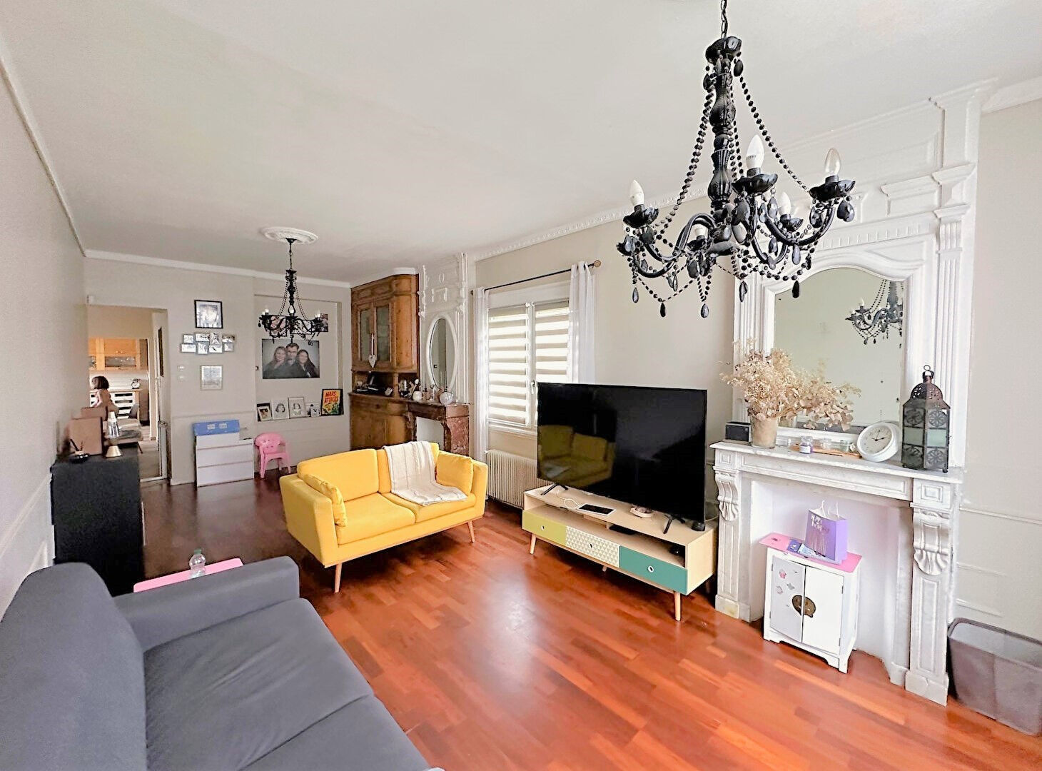 Pérenchies, Belle maison bourgeoise individuelle de près de 200 m², 4 chambres, terrasse, jardinet, garage